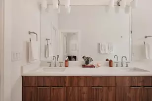 1215 Fort Branch Blvd, Austin, TX 78721 - Photo 16