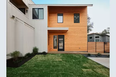 1215 Fort Branch Boulevard #2, Austin, TX 78721 - Photo 2