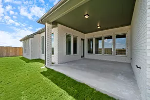 825 S Hemingway Loop, Liberty Hill, TX 78642 - Photo 24