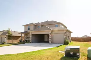 1612 Fairhaven Gtwy, Georgetown, TX 78626 - Photo 2