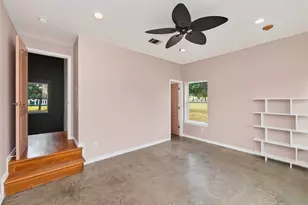 245 Country Ln, McDade, TX 78650 - Photo 14