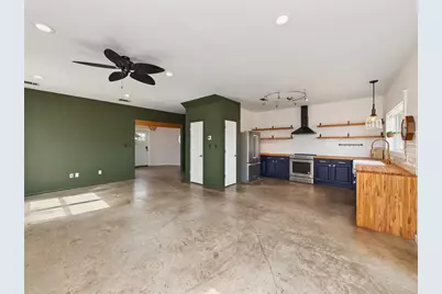 245 Country Lane, McDade, TX 78650 - Photo 8