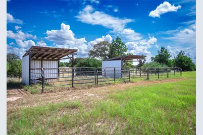 245 Country Lane, McDade, TX 78650 - Photo 34