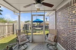 339 Strawberry Blonde Dr, Buda, TX 78610 - Photo 34