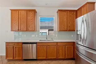 601 Red Hawk Dr, Leander, TX 78641 - Photo 10