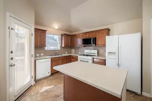 100 Javelina Trail, Bastrop, TX 78602 - Photo 10