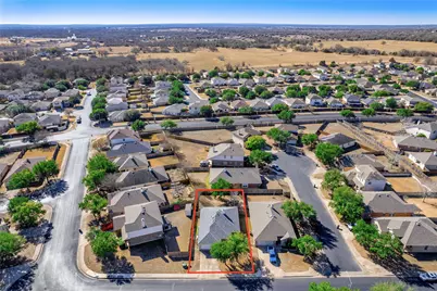 100 Javelina Trail, Bastrop, TX 78602 - Photo 32