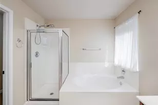 100 Javelina Trail, Bastrop, TX 78602 - Photo 18