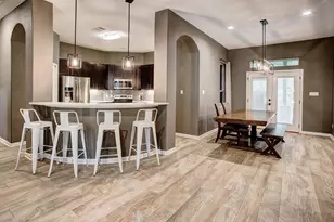 117 W Kamoi Ct, Bastrop, TX 78602 - Photo 8