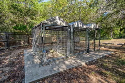 117 W Kamoi Court, Bastrop, TX 78602 - Photo 32