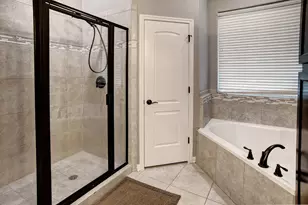 117 W Kamoi Ct, Bastrop, TX 78602 - Photo 20