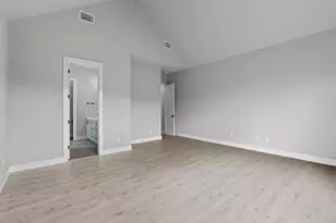 17621 Hunters Hollow, Jonestown, TX 78645 - Photo 14