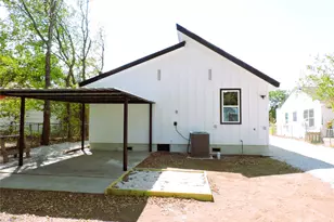705 E Hwy 82, Nocona, TX 76255 - Photo 20