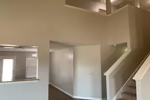 384 Discovery, Kyle, TX 78640 - Photo 4