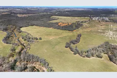 [Address not provided], Elgin, TX 78653 - Photo 6