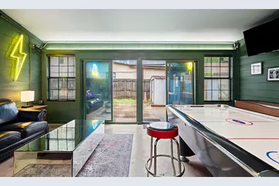 1300 Haskell Street, Austin, TX 78702 - Photo 20
