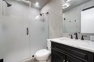 1300 Haskell St, Austin, TX 78702 - Photo 32