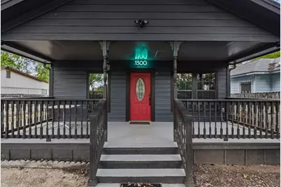 1300 Haskell Street, Austin, TX 78702 - Photo 1