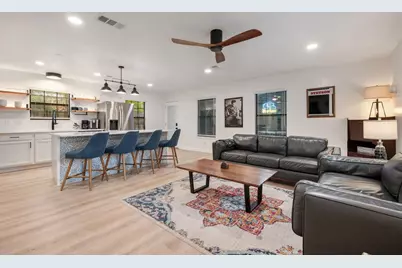 1300 Haskell Street, Austin, TX 78702 - Photo 26