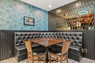 1300 Haskell St, Austin, TX 78702 - Photo 10