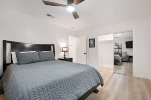 1300 Haskell St, Austin, TX 78702 - Photo 30