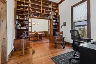 510 S Myrtle St, Georgetown, TX 78626 - Photo 2