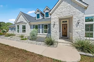 208 Double Horn Trail, Spicewood, TX 78669 - Photo 2