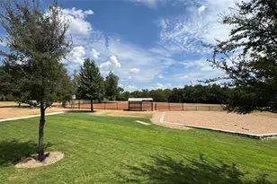 1402 Molson Lake Dr, Leander, TX 78641 - Photo 34