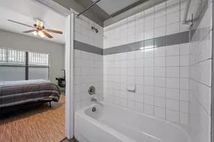 2502 Leon St, Austin, TX 78705 - Photo 16