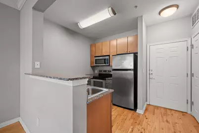2502 Leon Street #207, Austin, TX 78705 - Photo 4