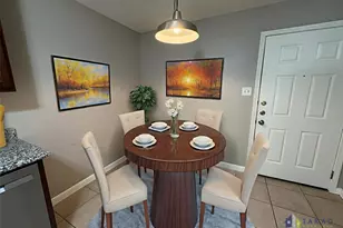 1308 E 52nd St, Austin, TX 78723 - Photo 10