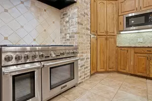 107 Hallie Ct, Georgetown, TX 78633 - Photo 12