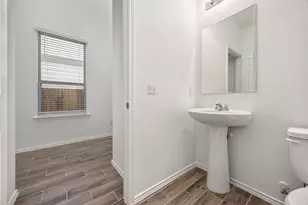 249 Redonda Dr, Liberty Hill, TX 78642 - Photo 8