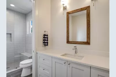 19601 Flying J Boulevard #15, Spicewood, TX 78669 - Photo 26
