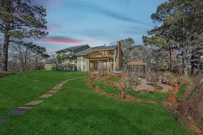 407 Country Lane, McDade, TX 78650 - Photo 2