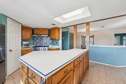 407 Country Lane, McDade, TX 78650 - Photo 8