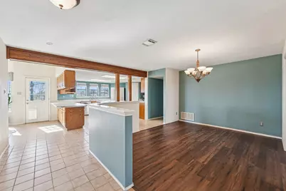 407 Country Lane, McDade, TX 78650 - Photo 12