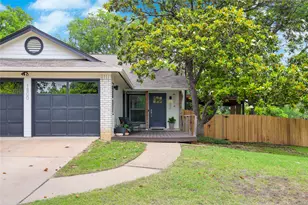 1800 Rainy Meadows Dr, Austin, TX 78758 - Photo 2