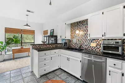 8501 Persimmon Grove, Austin, TX 78737 - Photo 10
