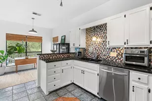 8501 Persimmon Grove, Austin, TX 78737 - Photo 10