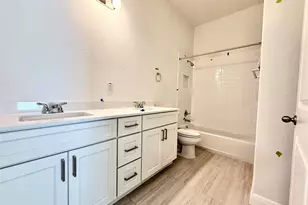 471 Young St, Buda, TX 78610 - Photo 16