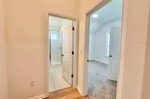 471 Young St, Buda, TX 78610 - Photo 8
