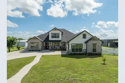 633 N Stovall Drive, Robinson, TX 76706 - Photo 1