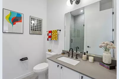 800 Embassy Drive #319, Austin, TX 78702 - Photo 14