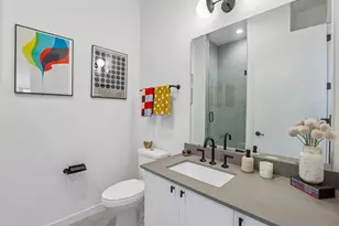 800 Embassy Dr, Austin, TX 78702 - Photo 14