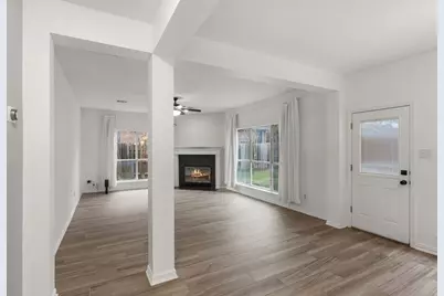 1406 Dapplegrey Lane, Austin, TX 78727 - Photo 12