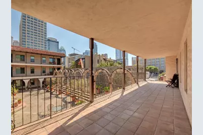 505 W 7th Street #202, Austin, TX 78701 - Photo 4