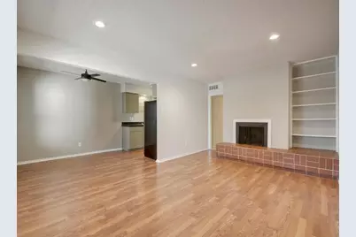 505 W 7th Street #202, Austin, TX 78701 - Photo 6