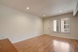 505 W 7th St, Austin, TX 78701 - Photo 8