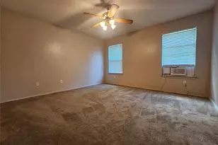 130 Star of Texas Dr, Kyle, TX 78640 - Photo 10